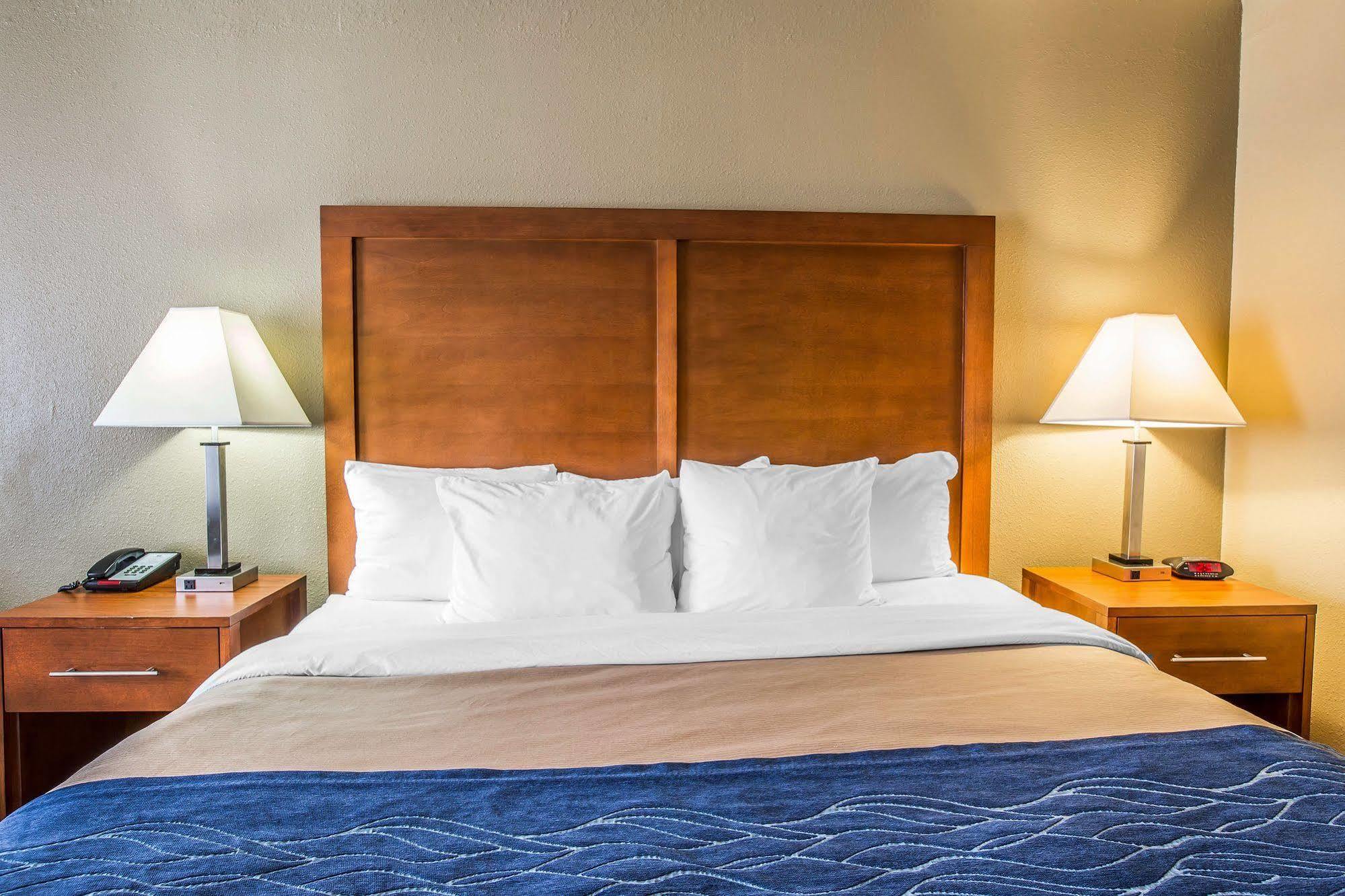 Four Points By Sheraton Brunswick Bagian luar foto